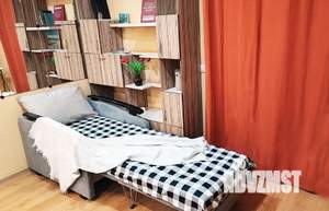 Студия квартира, посуточно, 32м2, 2/9 этаж