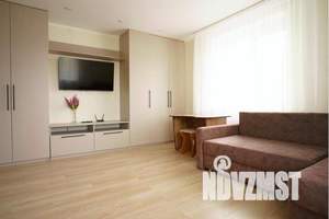 1-к квартира, посуточно, 42м2, 7/9 этаж