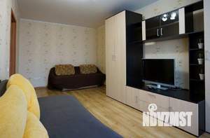 1-к квартира, посуточно, 45м2, 1/1 этаж
