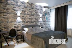 Студия квартира, посуточно, 35м2, 1/18 этаж