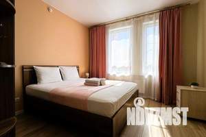 2-к квартира, посуточно, 64м2, 3/25 этаж