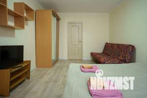 1-к квартира, посуточно, 46м2, 1/16 этаж
