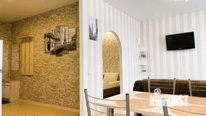 1-к квартира, посуточно, 42м2, 1/1 этаж