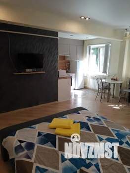 1-к квартира, посуточно, 31м2, 1/5 этаж