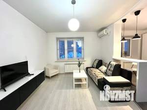 Студия квартира, посуточно, 40м2, 4/9 этаж