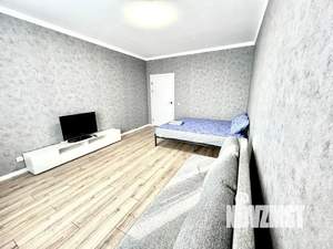 1-к квартира, посуточно, 40м2, 12/20 этаж
