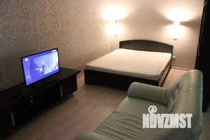 1-к квартира, посуточно, 45м2, 3/3 этаж