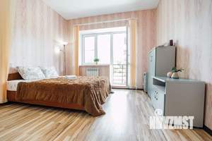 3-к квартира, посуточно, 82м2, 1/1 этаж