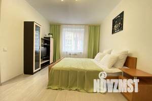 1-к квартира, посуточно, 35м2, 1/3 этаж