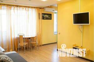 2-к квартира, посуточно, 10м2, 3/5 этаж