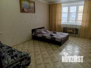 1-к квартира, посуточно, 50м2, 7/10 этаж