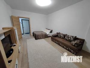 1-к квартира, посуточно, 40м2, 18/20 этаж