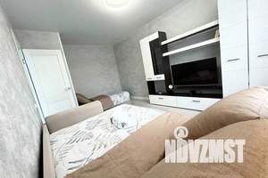 1-к квартира, посуточно, 44м2, 1/1 этаж