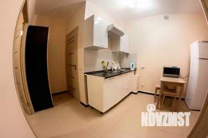 2-к квартира, посуточно, 44м2, 1/1 этаж