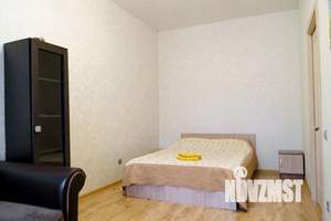 1-к квартира, посуточно, 50м2, 1/1 этаж