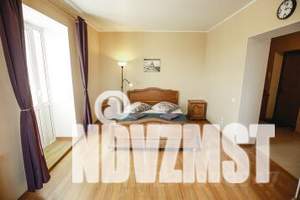 1-к квартира, посуточно, 50м2, 4/9 этаж