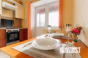 2-к квартира, посуточно, 45м2, 1/1 этаж