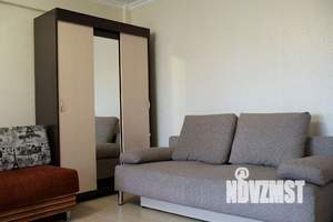 2-к квартира, посуточно, 44м2, 1/1 этаж