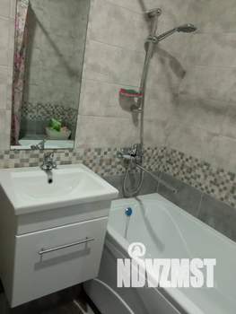 2-к квартира, посуточно, 45м2, 3/3 этаж