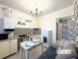 1-к квартира, посуточно, 35м2, 2/9 этаж