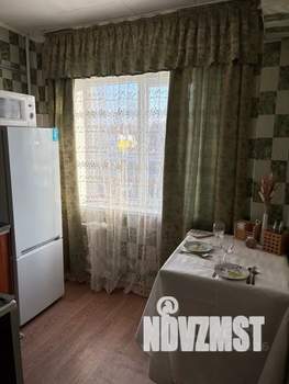 1-к квартира, посуточно, 30м2, 4/5 этаж