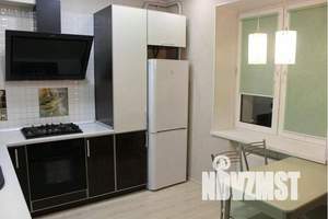 1-к квартира, посуточно, 45м2, 3/3 этаж