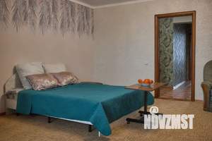 1-к квартира, посуточно, 50м2, 7/8 этаж