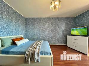 1-к квартира, посуточно, 40м2, 6/10 этаж