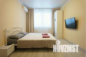 1-к квартира, посуточно, 36м2, 10/19 этаж