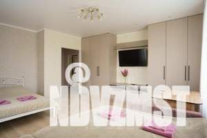 1-к квартира, посуточно, 42м2, 7/9 этаж