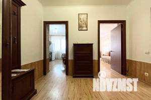1-к квартира, посуточно, 42м2, 6/9 этаж