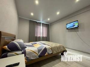 1-к квартира, посуточно, 40м2, 2/22 этаж