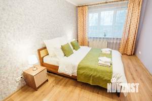 2-к квартира, посуточно, 49м2, 5/5 этаж