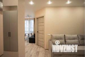 2-к квартира, посуточно, 47м2, 3/8 этаж