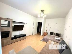 1-к квартира, посуточно, 40м2, 1/1 этаж