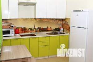 1-к квартира, посуточно, 38м2, 1/4 этаж