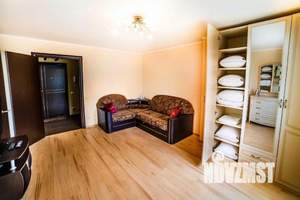 1-к квартира, посуточно, 50м2, 1/1 этаж