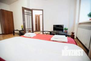 1-к квартира, посуточно, 44м2, 1/1 этаж