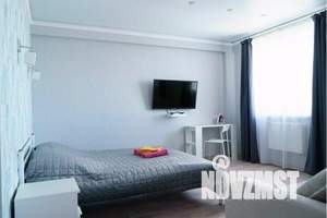 1-к квартира, посуточно, 40м2, 16/22 этаж