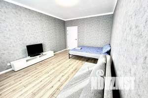 1-к квартира, посуточно, 40м2, 12/20 этаж