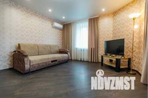 3-к квартира, посуточно, 87м2, 2/9 этаж