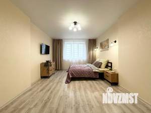 1-к квартира, посуточно, 64м2, 1/1 этаж