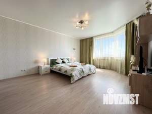 1-к квартира, посуточно, 38м2, 1/1 этаж