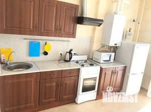 1-к квартира, посуточно, 42м2, 3/9 этаж
