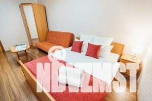 1-к квартира, посуточно, 47м2, 4/6 этаж