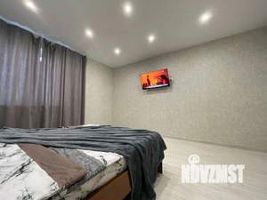 1-к квартира, посуточно, 43м2, 1/1 этаж