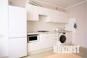 1-к квартира, посуточно, 42м2, 7/9 этаж