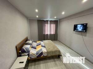 1-к квартира, посуточно, 43м2, 1/1 этаж