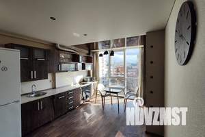 1-к квартира, посуточно, 44м2, 7/16 этаж