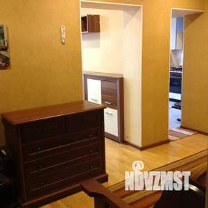 1-к квартира, посуточно, 50м2, 3/6 этаж